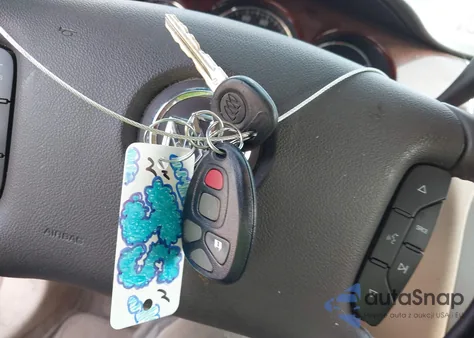 2008 Buick Lucerne Cx z USA, uszkodzony, nr VIN 1G4HP57268U182581